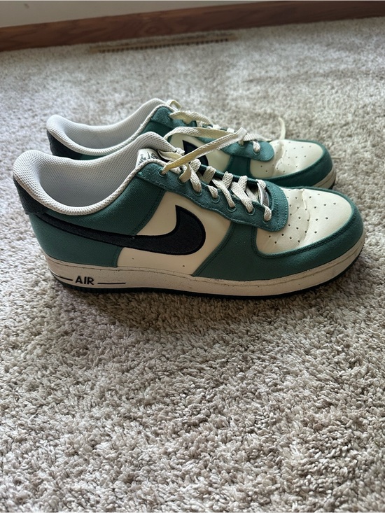 Nike Other - Nike Air Force 1 Size 11 Green and Cream